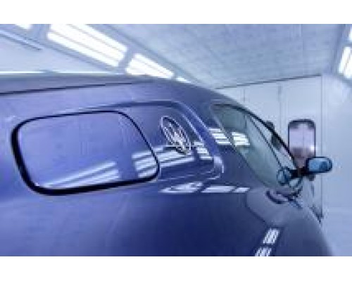 AUTO SPRAY PAINTING CAR AUTO SPRAY PAINTING CAR